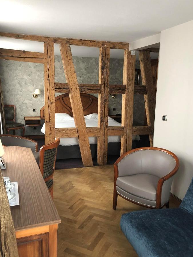 Logis Hotel Restaurant Au Cerf D'Or Strasbourg Exteriör bild