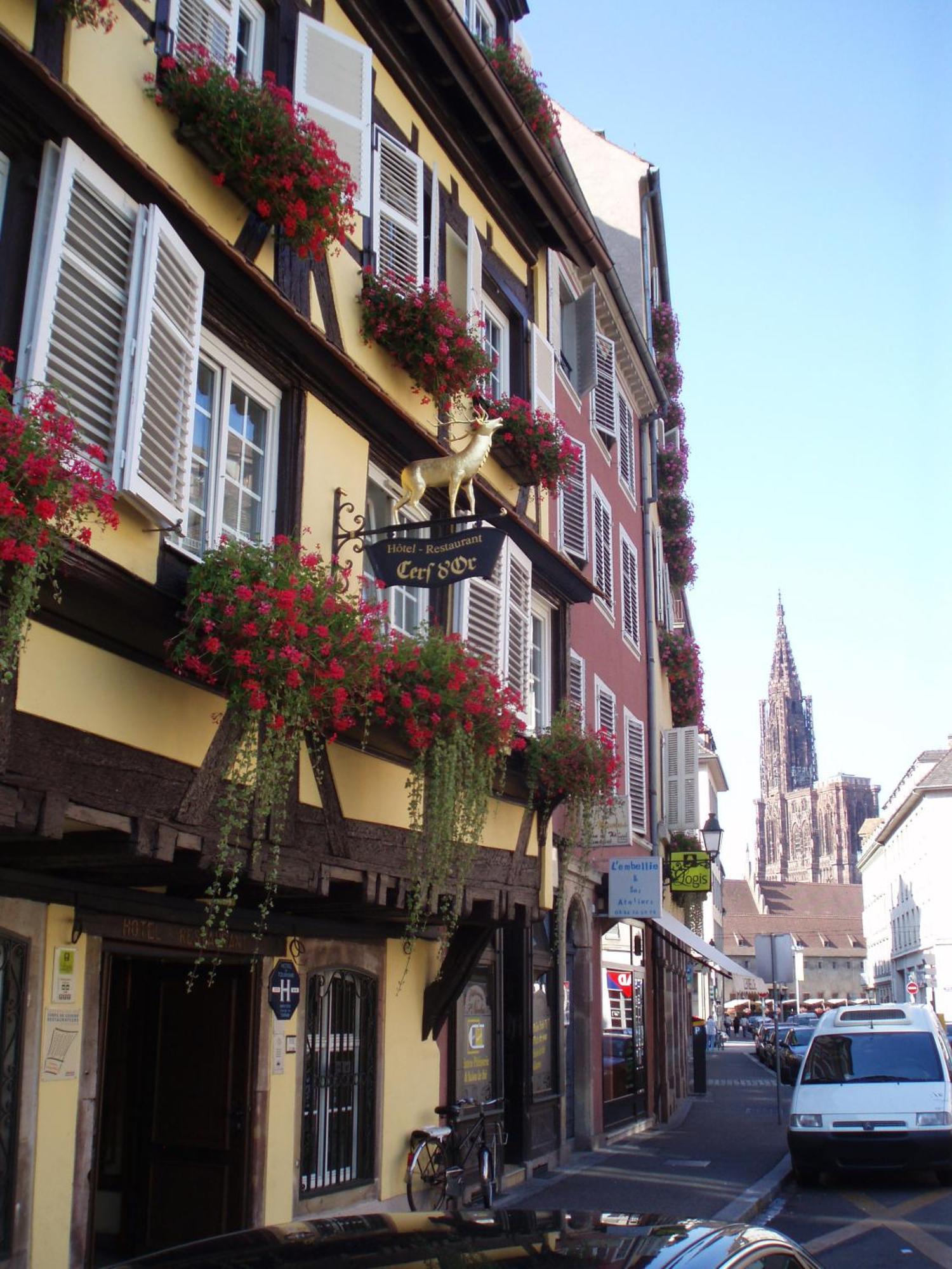 Logis Hotel Restaurant Au Cerf D'Or Strasbourg Exteriör bild