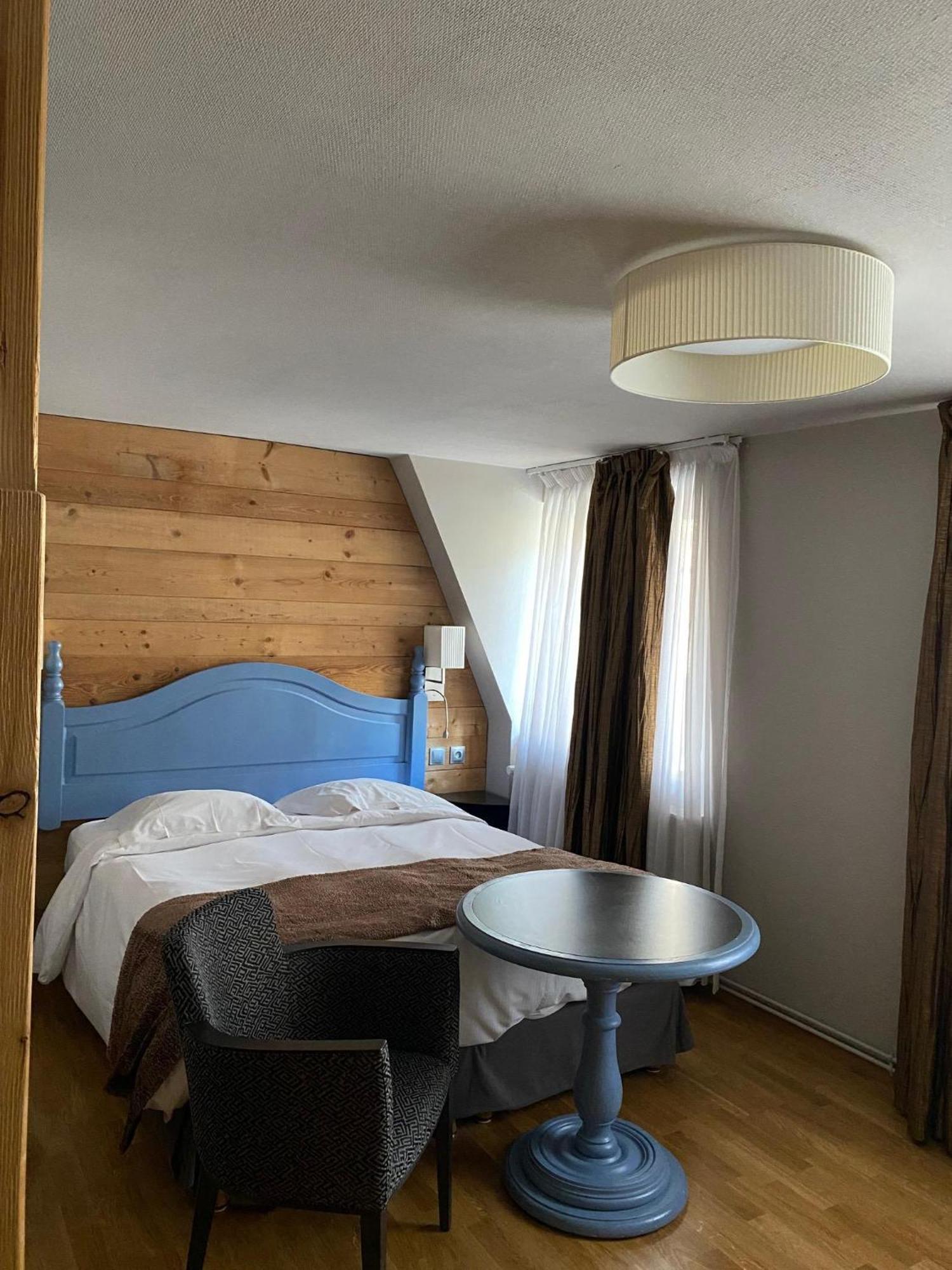 Logis Hotel Restaurant Au Cerf D'Or Strasbourg Exteriör bild