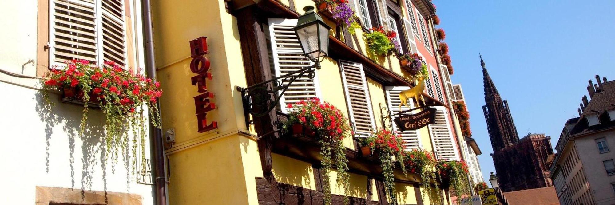 Logis Hotel Restaurant Au Cerf D'Or Strasbourg Exteriör bild