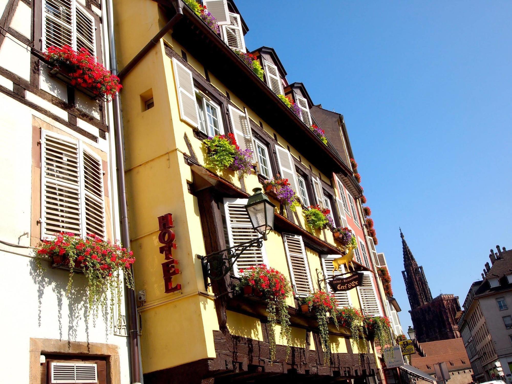 Logis Hotel Restaurant Au Cerf D'Or Strasbourg Exteriör bild